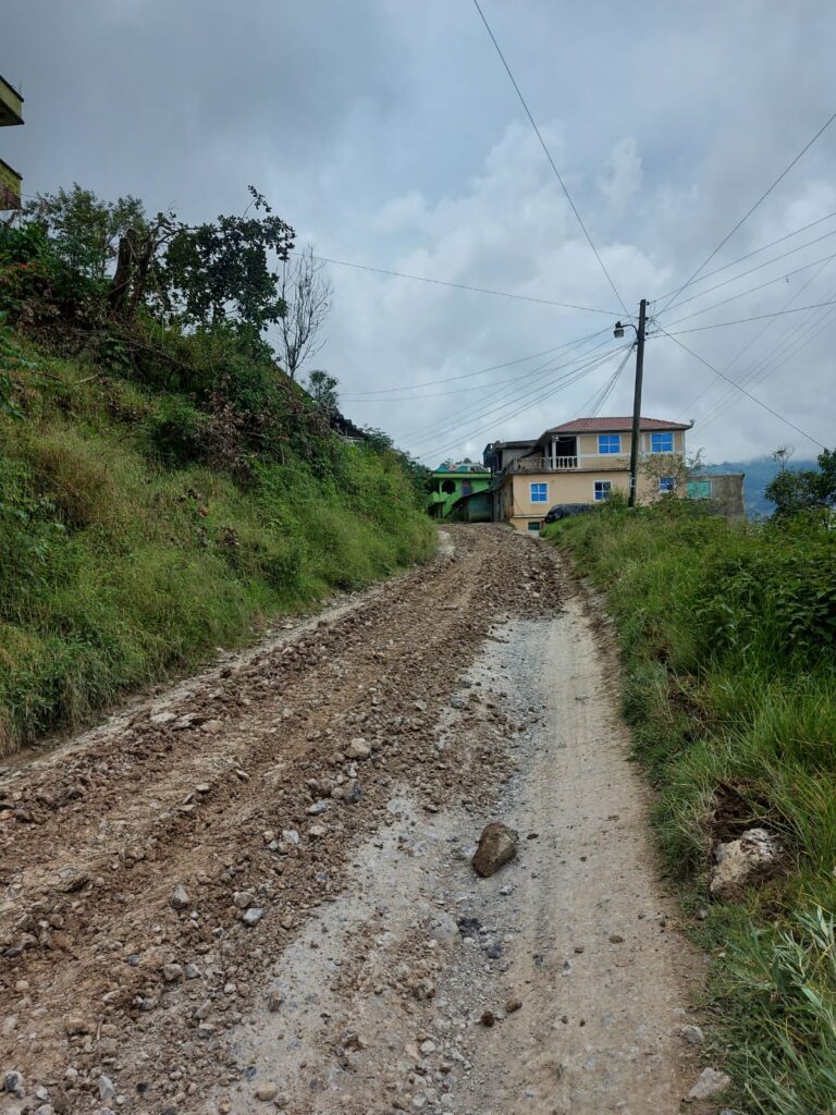 Mantenimiento y Reparación de Carretera.